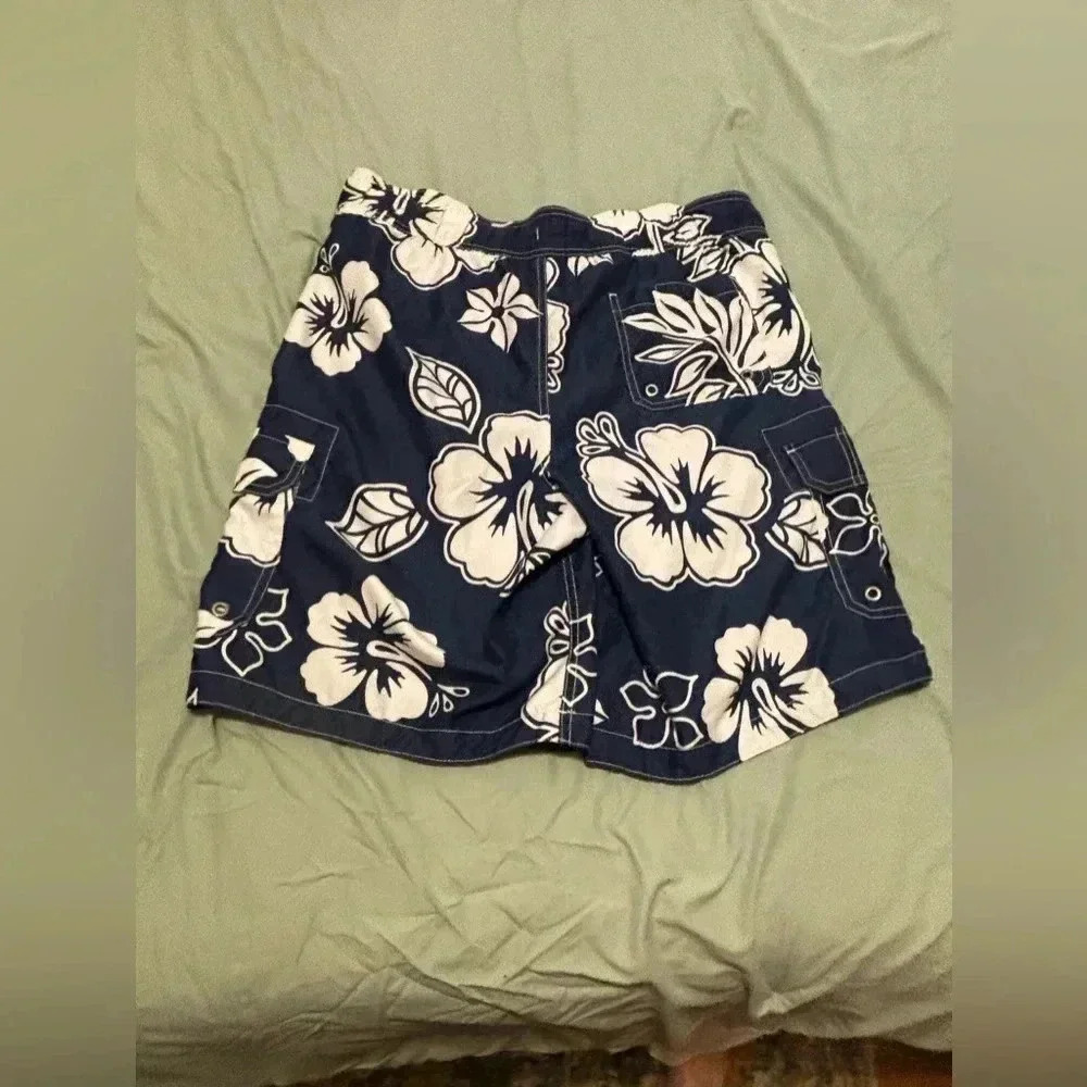 Merona swim trunks (M). Floral blue/Navy sides - Picture 12 of 14